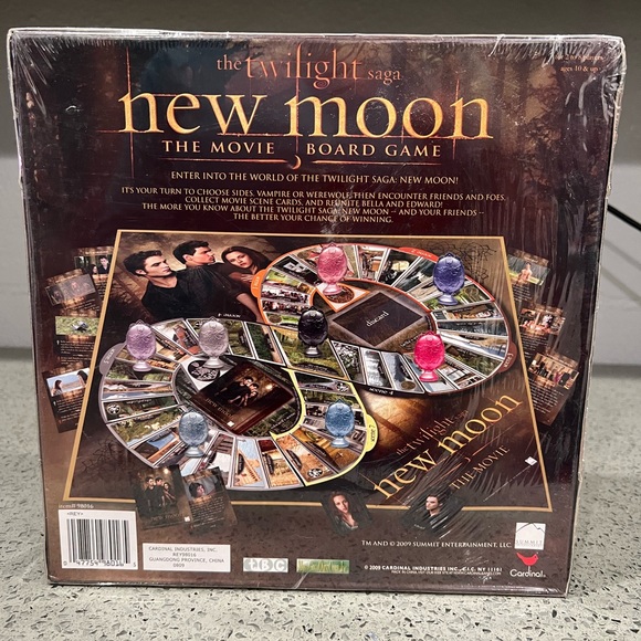 The Twilight Saga: Twilight, New Moon & Eclipse Board Game Sets Combo - Picture 5 of 12